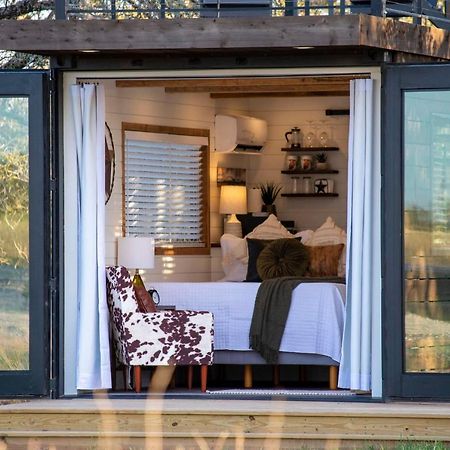 New The Lone Star Shipping Container Villa Fredericksburg Ngoại thất bức ảnh